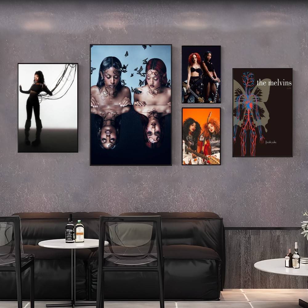 Band N-Nova T-Twins Parasites  - огляд і ціна Nova Decor & Lighting Vase