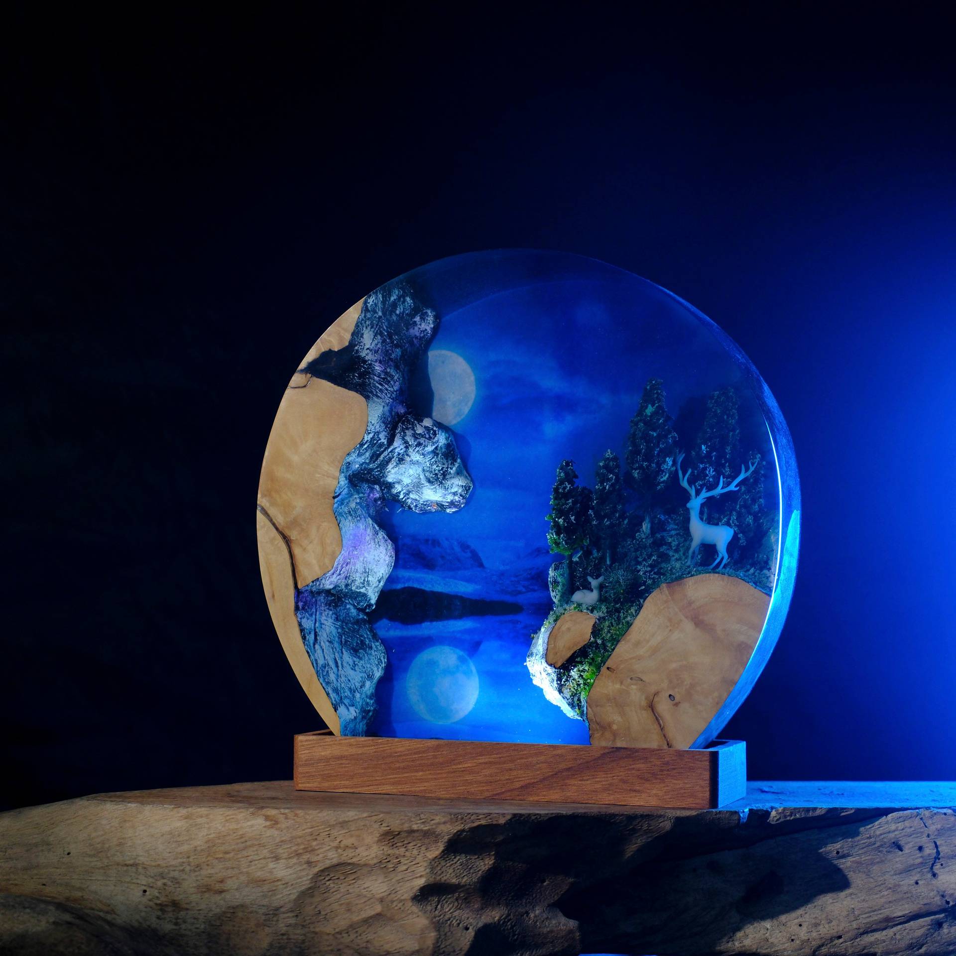 Customized Items Resin Table L - огляд і ціна Lighting Table Decor