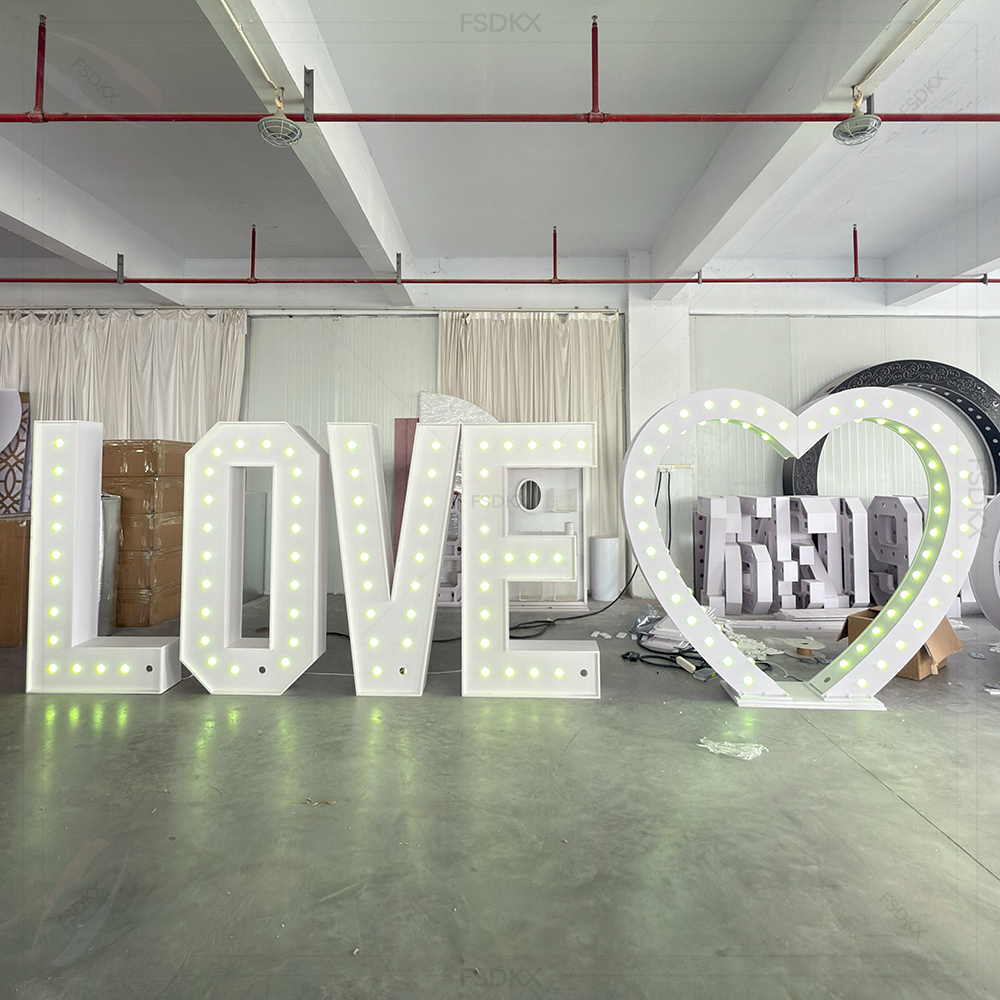 Customized Size Logo Large Gia - огляд і ціна Light Up Letters Marquee