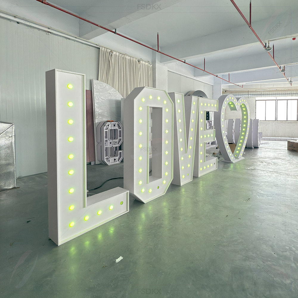 Customized Size Logo Large Gia - огляд і ціна Light Up Letters Marquee